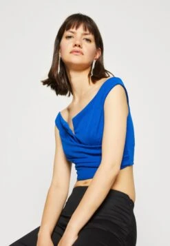 Wal G Valentines Heart Crop - Top -Wal G 020d3e409a9e40cf8dfc7fae6085827d