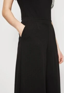 Wal G Sandy Trouser - Trousers - Black -Wal G 079e298e5c8744338cfa1c9ab9c5b78a