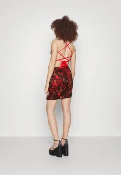 Wal G Peppy Skirt - Mini Skirt -Wal G 10945427bcb94097b7989884084d0c7f