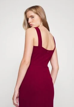 V Neck Midi - Cocktail Dress / Party Dress - Berry Wine -Wal G 122f7a2267b447f7a7ef61f67e76a646