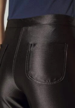 Wal G Ami Trouser - Trousers - Black -Wal G 18e80be6e43346258c545f824fcbf4fc