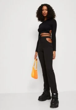 Wal G X Minnie Trouser - Trousers -Wal G 1ef2433459304b0488e727cf9e327380