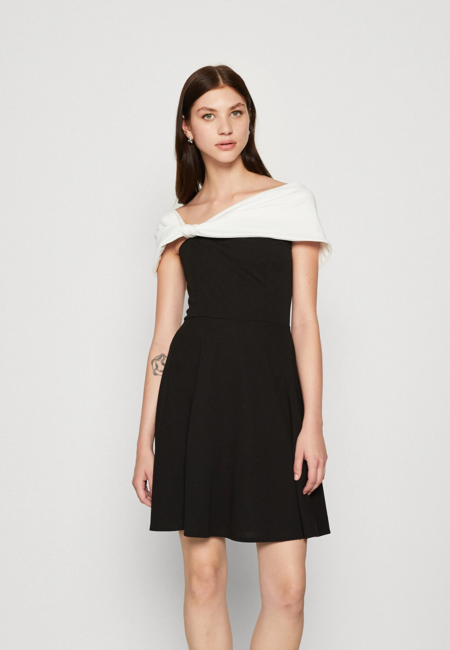Wal G Alia Off Shoulder Skater - Jersey Dress 1 Wal G Alia Off Shoulder Skater - Jersey Dress