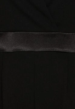 Wal G Pinny Cut Out - Jumpsuit - Black -Wal G 26a553bb0f814bcca949785a27e5f657