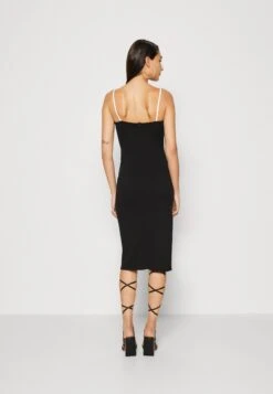 Wal G Lulu Contrast Midi - Jersey Dress - Black/White 8 Wal G Lulu Contrast Midi - Jersey Dress - Black/White -Wal G 3994f1330cc04d9f8d88e1c02381b16f