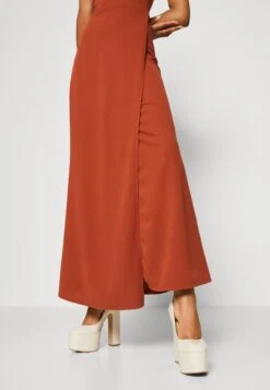 Wal G Jackie Strappy Maxi - Maxi Dress - Terracotta -Wal G 3d858fc63a9d490797bc9e0fa70fa988