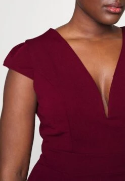 Curve Short Sleeve Plunge Jumpsuit - Jumpsuit - Wine 11 Curve Short Sleeve Plunge Jumpsuit - Jumpsuit - Wine -Wal G 3e310fb6b44242e3a435d517336b8855