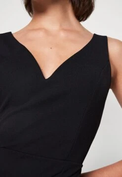 Wal G Rosie Cut Out - Cocktail Dress / Party Dress -Wal G 42bf1a31374b4b03b7bb87fc388a5dc0