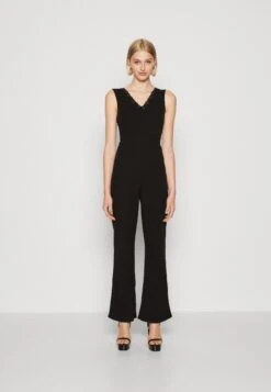 Wal G Billy V Neck - Jumpsuit