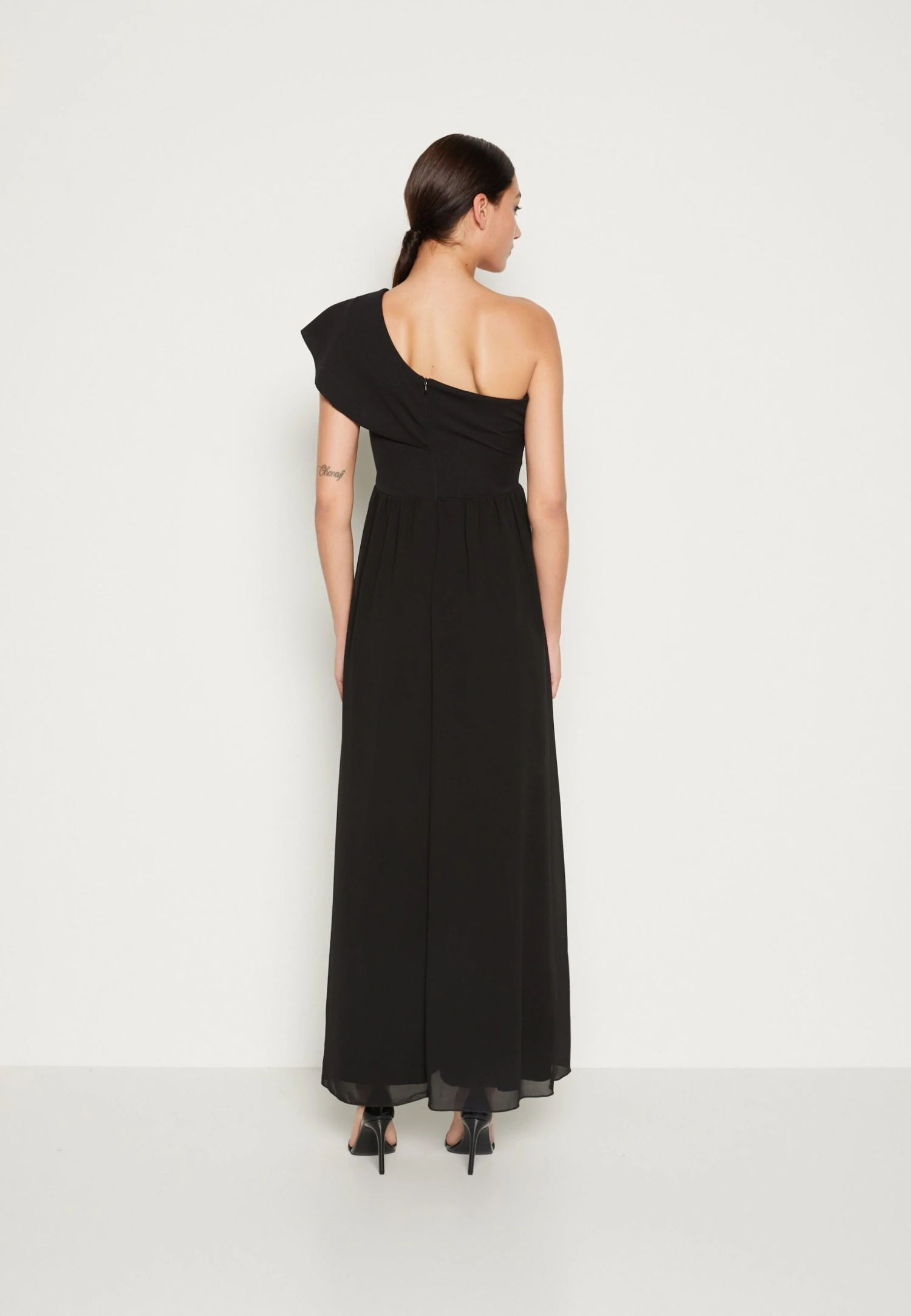 Wal G Azura Maxi - Occasion Wear - Black 3 Wal G Azura Maxi - Occasion Wear - Black - Image 3