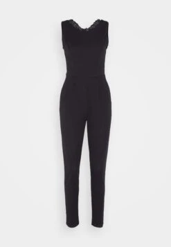 Wal G Dayna Straight Leg - Jumpsuit -Wal G 4f23fccf179f4abd92d9e12f3e25433c