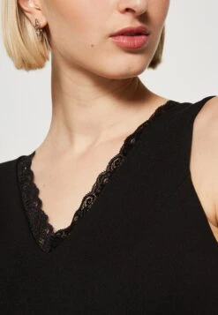 Wal G Billy V Neck - Jumpsuit 11 Wal G Billy V Neck - Jumpsuit -Wal G 5f0fd59f0c3848c3ad18c1f667f9fc2e