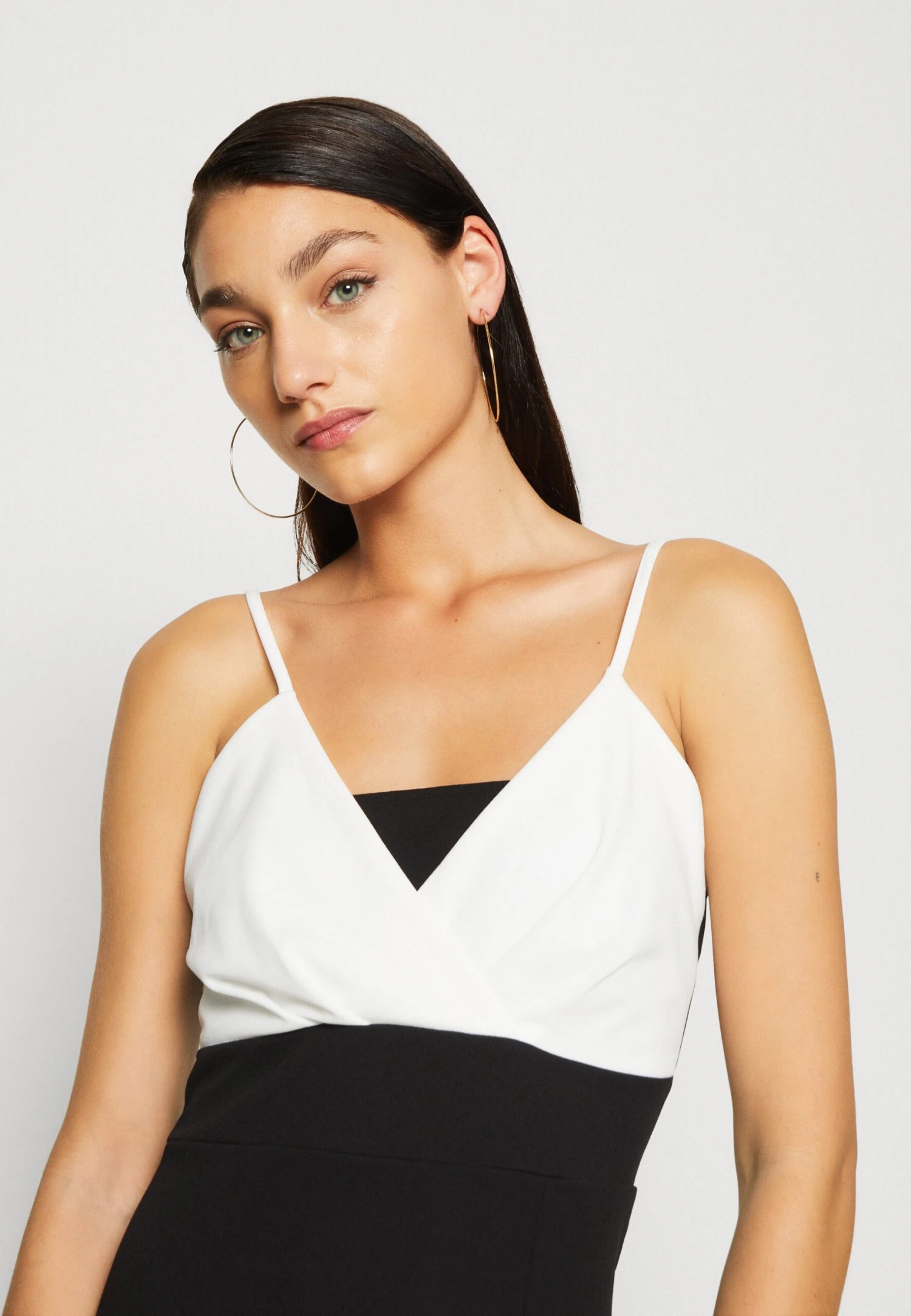 Wal G Lulu Contrast Midi - Jersey Dress - Black/White 4 Wal G Lulu Contrast Midi - Jersey Dress - Black/White - Image 4