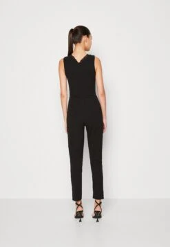 Wal G Genie Detail- Jumpsuit - Black -Wal G 6bdfe8d491604076bff7dc06eba43386