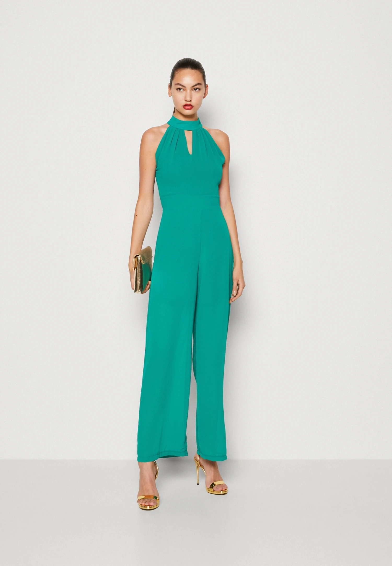 Wal G Fiona Cut Out Neck- Jumpsuit - Leaf Green 2 Wal G Fiona Cut Out Neck- Jumpsuit - Leaf Green - Image 2