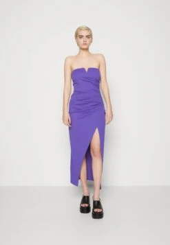 Wal G Gina V Neck Maxi - Occasion Wear