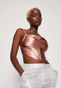 Wal G Christian Corset Crop - Top -Wal G 7e476e5087354e17bc0af25acc36b0b1