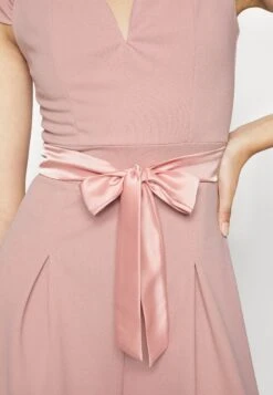 Teo V Neck Wide Leg Bow - Jumpsuit - Blush Pink -Wal G 8d8e3d49a11148fab3a1c6199df65032