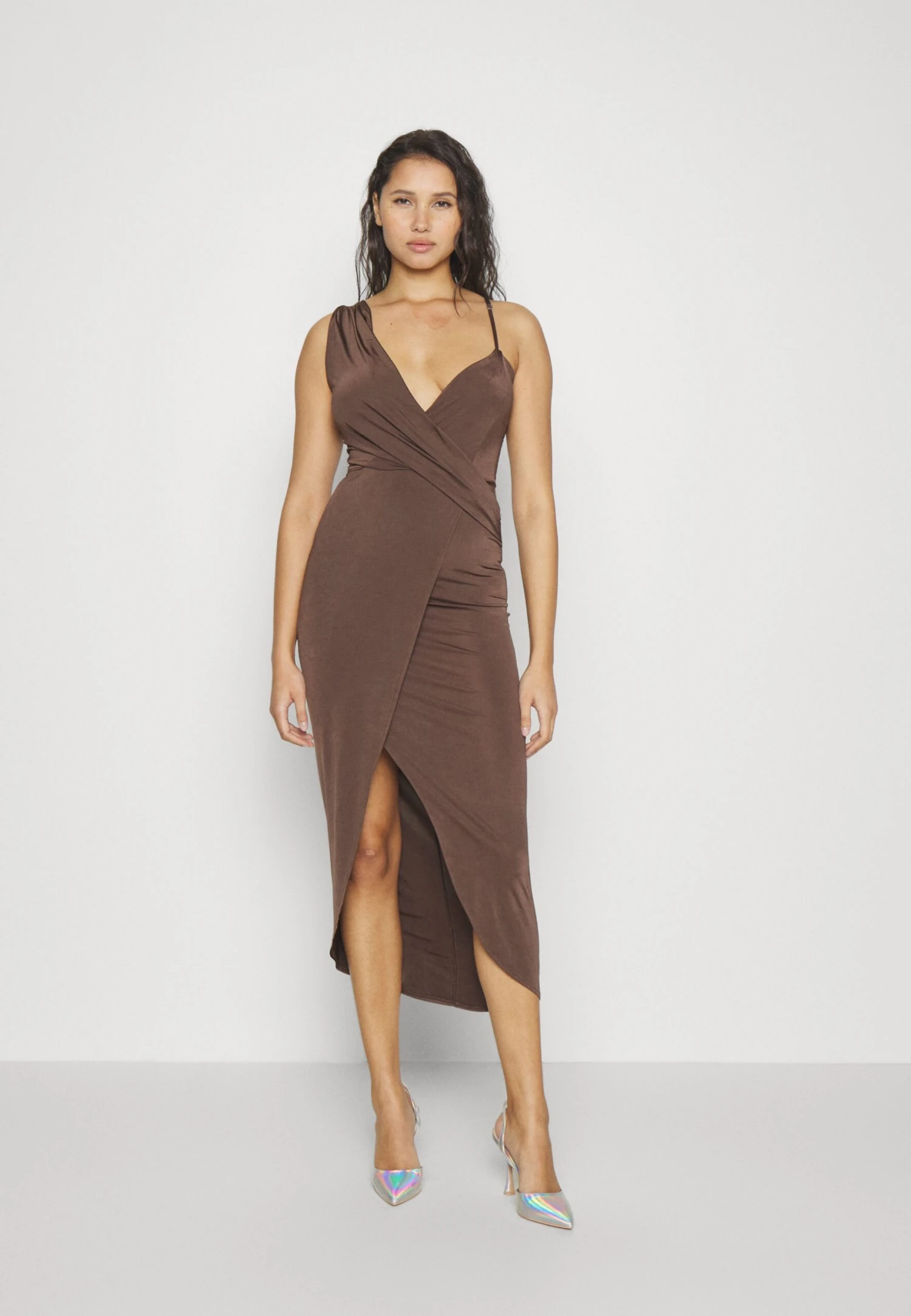 Wal G Party Luna One Sleeve Midi - Cocktail Dress / Party Dress - Chocolate Brown 2 Wal G Party Luna One Sleeve Midi - Cocktail Dress / Party Dress - Chocolate Brown - Image 2