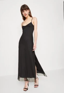 Wal G Sandy - Maxi Dress - Black -Wal G cb2ed19d31ad47d3b875b379939e1f0a