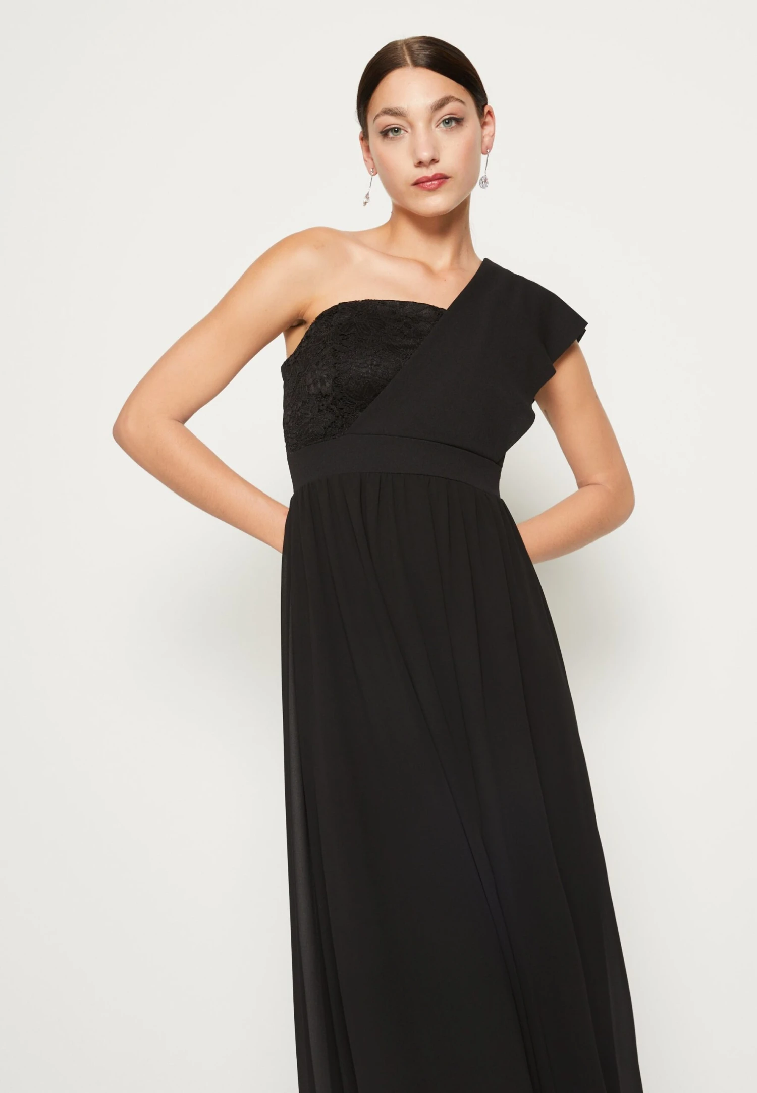 Wal G Azura Maxi - Occasion Wear - Black 4 Wal G Azura Maxi - Occasion Wear - Black - Image 4