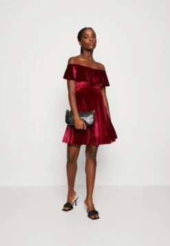 Front Page -Wal G d30701bf3ed043a4b893e044e3eefbcf