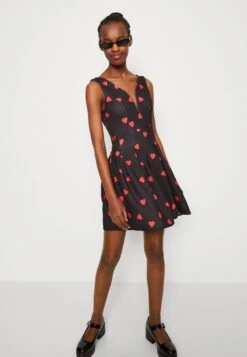 Wal G Valentines Elle Heart Skater - Jersey Dress - Black/Red -Wal G d5c8940100c34fcd92dcdf21311fd6a0