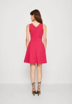 Wal G Zelda Skater Dress - Jersey Dress - Dark Fuchsia 8 Wal G Zelda Skater Dress - Jersey Dress - Dark Fuchsia -Wal G ffbf8c4eaff94636935d190bee62988c